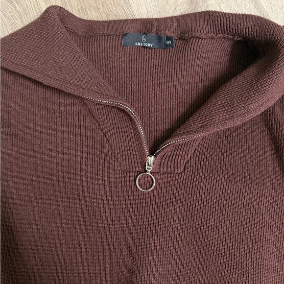 Women’s Zip-Front Oversized Brown Sweater - Picture 3 of 4